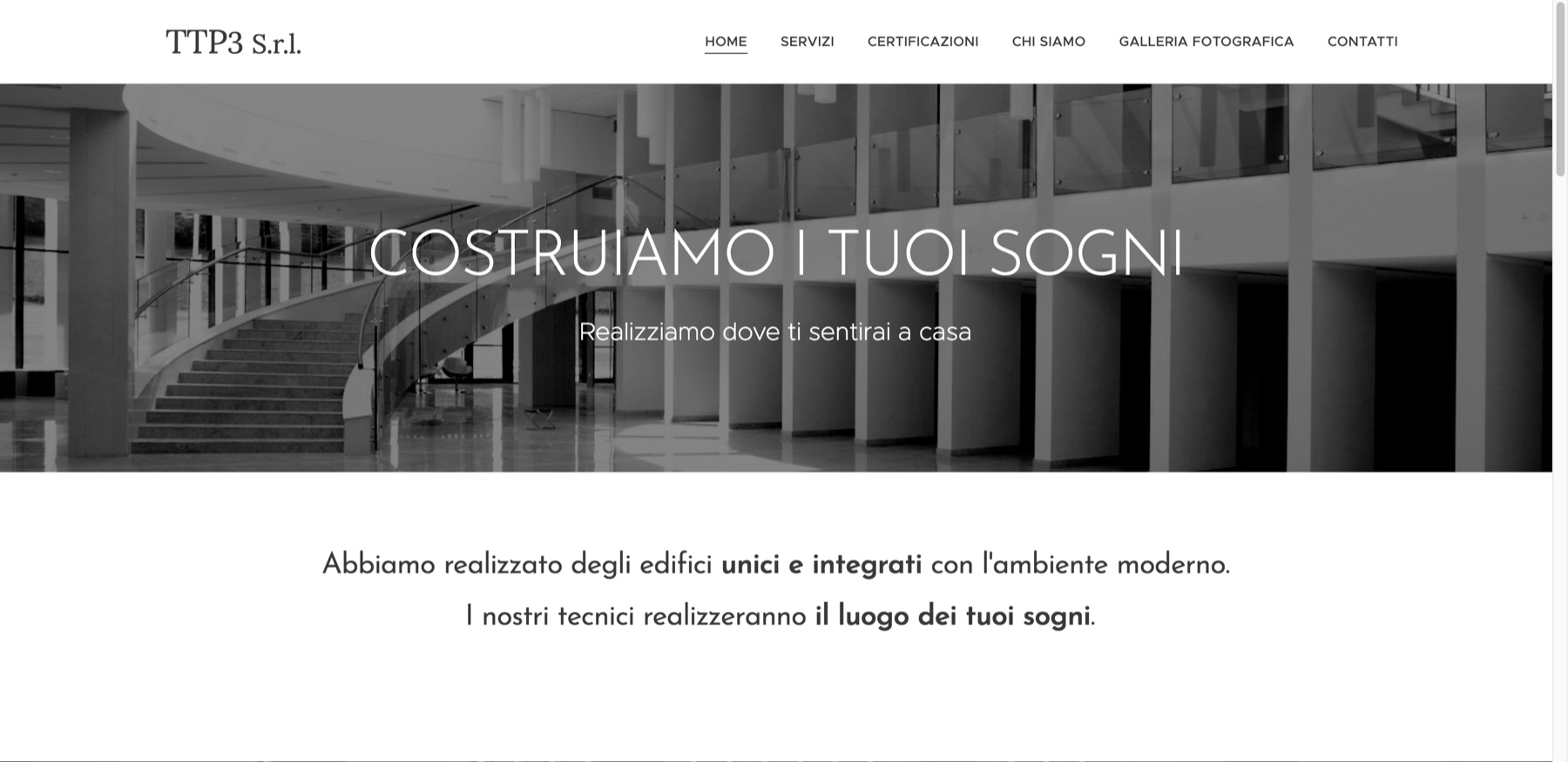 Homepage del precedente sito TTP3, con testata bianca e identità in bianco e nero